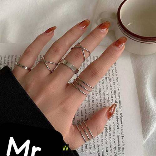 6 pack of rings 