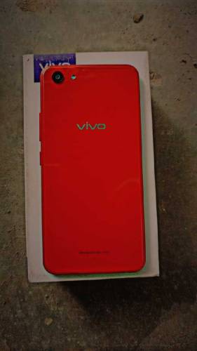 vivo y83.    6/128 with just box