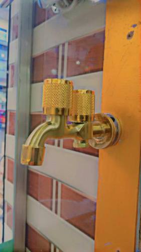 Golden doubal bibicok on/oof full brass body