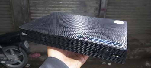 LG Bluray Player BP-250