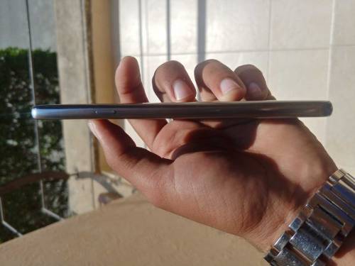LG G7 thinQ 4/64 