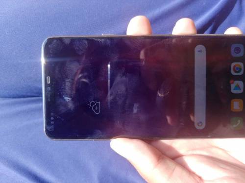 LG G7 thinQ 4/64 