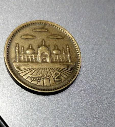 Old Pakistani coins & Notes available
