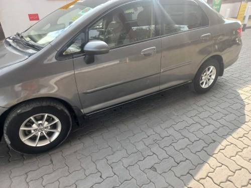 Selling Honda City Car 2005 Model