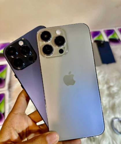 IPhone 15 pro max 4/64 box pack