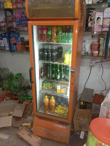 used fridge chiller shop Kelly bahtreen chalta huwa chiller h 