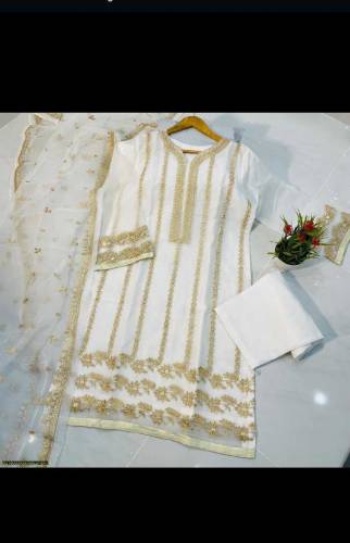 *Product Name*: 3 Pcs Women's Stitched Organza Embroidered Suit*
