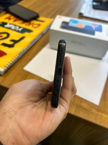 original box n charger, scratch less