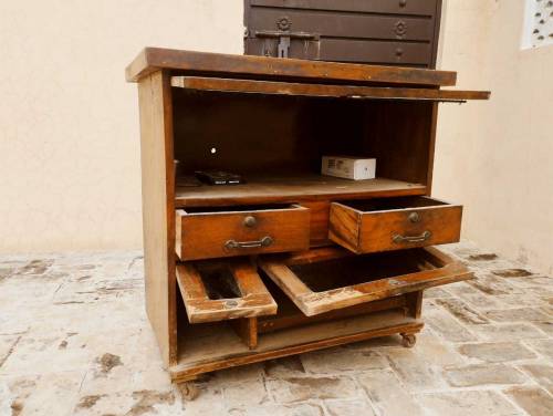 moveable trolley come table 