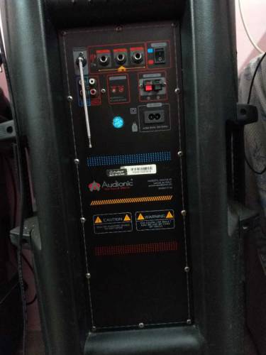AUDIONIC Mh1515 ADVANCE SPEAKER 80W RMS RECHARGEABLE 