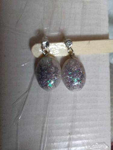 Earrings at low price for upcoming Eid Days 