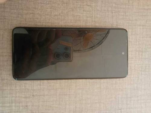 INFINIX NOTE 10 PRO 8/128 WITH ORIGINAL CHARGER ONLY 