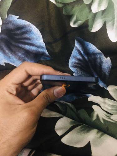 new box open phone only need money