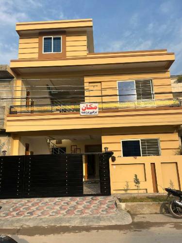 Beautiful 6mrla double stroy House for sale soan garden Islamabad 