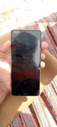 Motorola 2022 model 6 128.