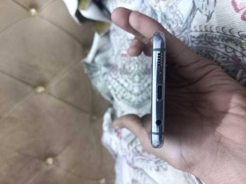 Samsung s10plus 8/128gb