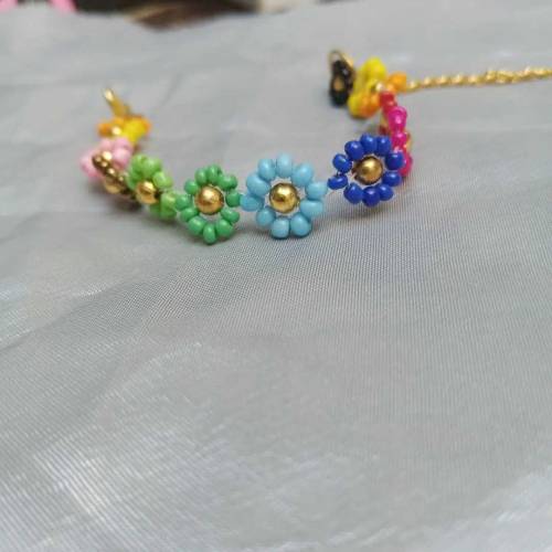 handmade daisy flower necklace and bracelet 