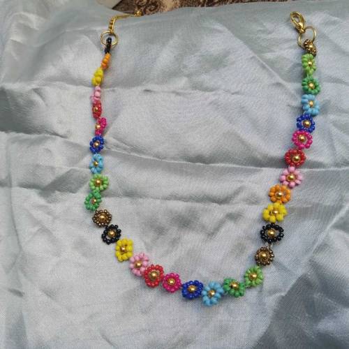 handmade daisy flower necklace and bracelet 