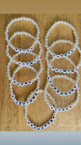 cute korean customize beaded bracelets 