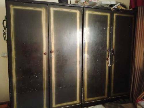 DOUBLE DOOR TWO CUPBOARDS