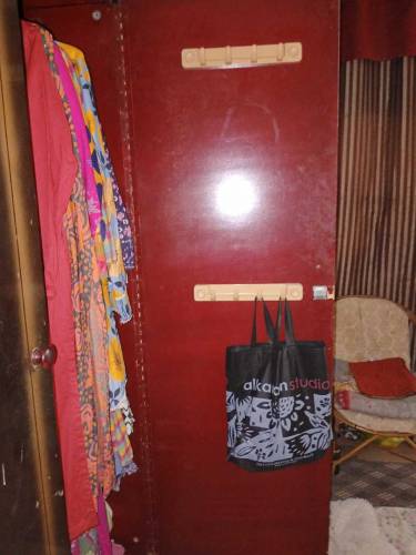 DOUBLE DOOR TWO CUPBOARDS