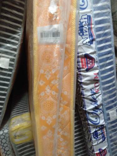 mattress 