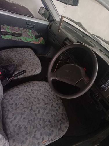 Suzuki Khyber