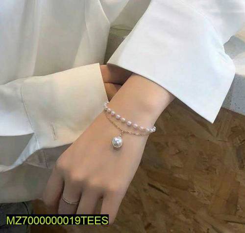 Best bracelet available in discount price.Order it now.