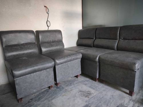 10 seater leather sofa for sale