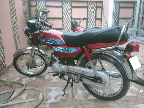 I purchased new bike that's why I sale my  old bike condition like new