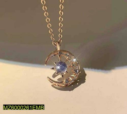 Women Moon Chain Pendant In Premium quality 