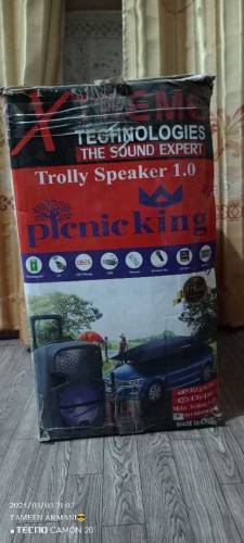 EXTREME TECHNOLOGY SPEAKER PICNIC KING MODEL