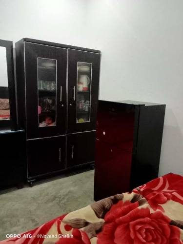 bubble bed show case singar maze safe almari 