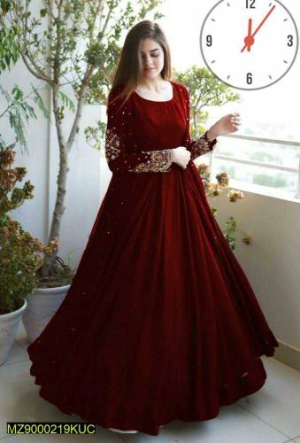 3 PCS woman stitched fancy shamoz silk embroidered Maxy 