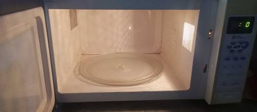 Dawlance microwave 