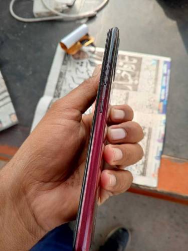 Infinix Hot 10 all ok 4;128 