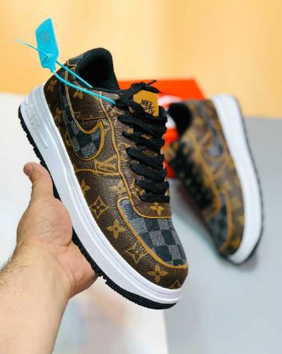 JORDAN 