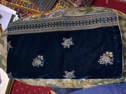 Womens Turkish Valvet Shawls