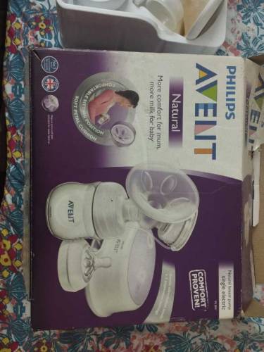 Electric breast pump in good condition 