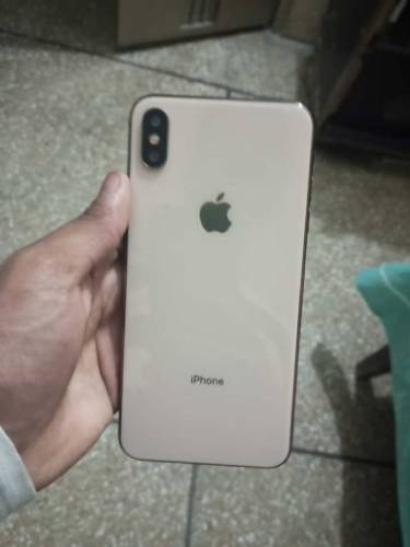 I phone sx max 