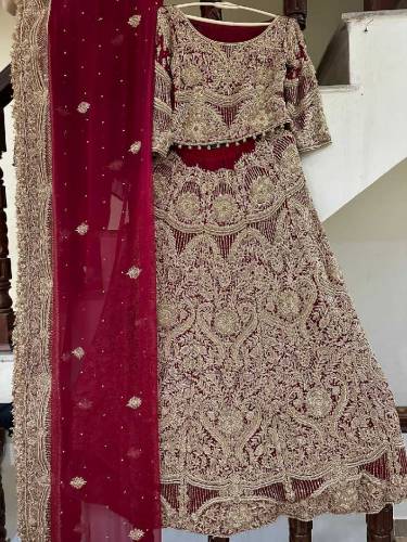 red brindle barat lehnga 