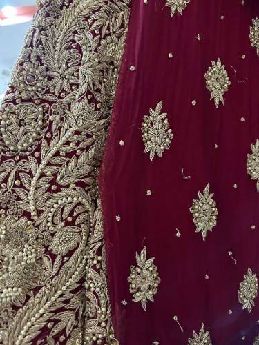red brindle barat lehnga 