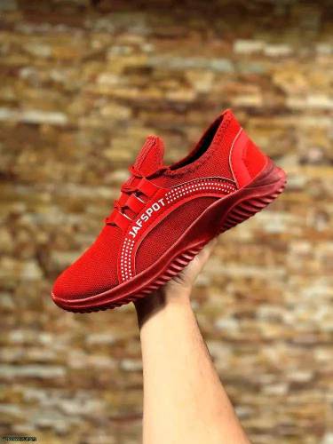  Men's Casual Breathable Fashion sneakers 