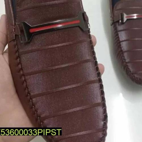 Men's casual shoes 