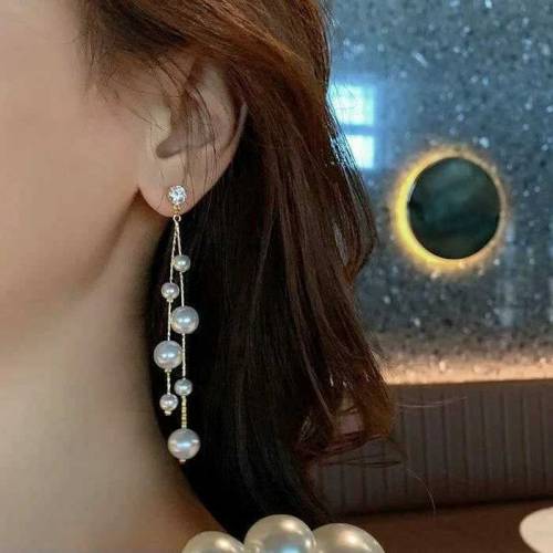 Pearl Earrings 