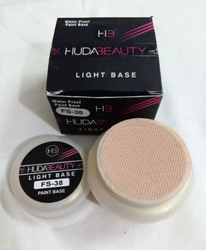 WINTER SALE 😍Happy Black Deal Huda beauty