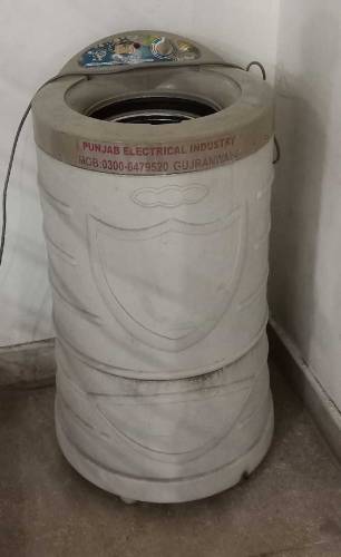 Spin Dryer Machine