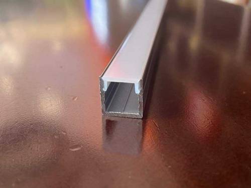 Almuinum profile light