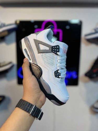 AIR NIKE JORDAN 4