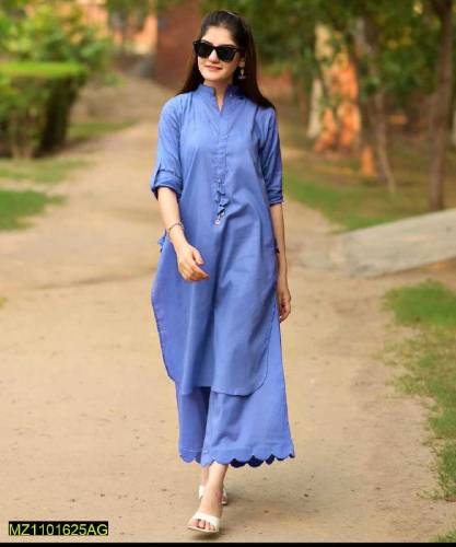 •  Fabric: Cambric•  Available Sizes: Medium, Large•  Pattern: Plain• 